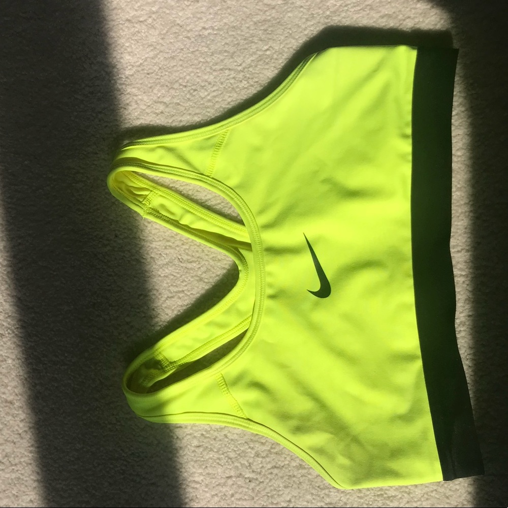 Nike racerback sports bra